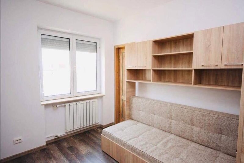 Universitate, proprietar,